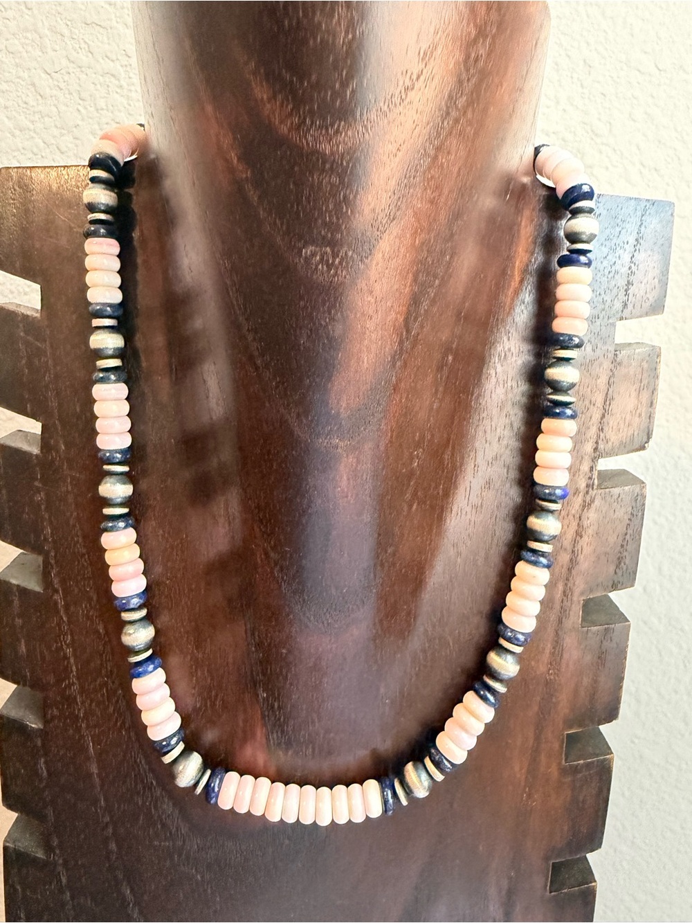 Sterling silver pink conch bead necklace 18inch